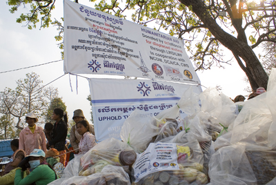 LWD donates more food to displaced victims in Preah Vihear