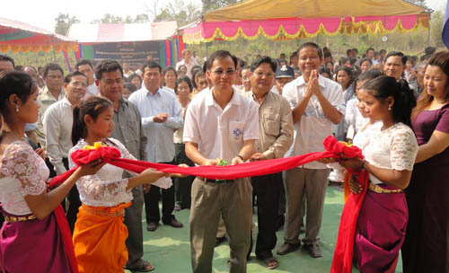 LWD inaugurates new school building in Pursat