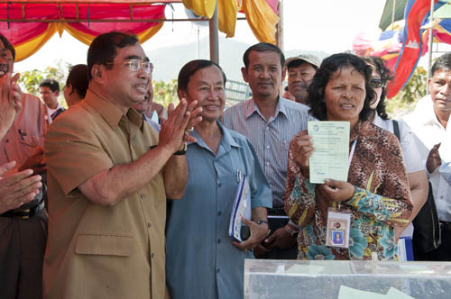 Land Allocation for Poor Families in Kampong Chhnang Kicks Off