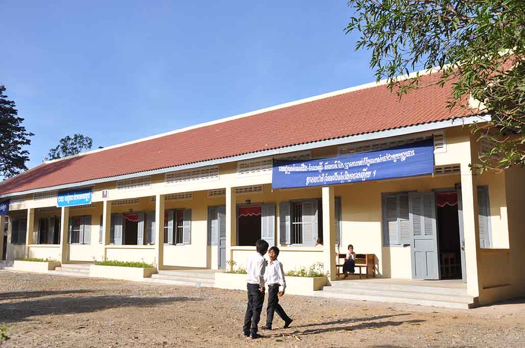 LWD inaugurates new school building in Kampong Chhnang province